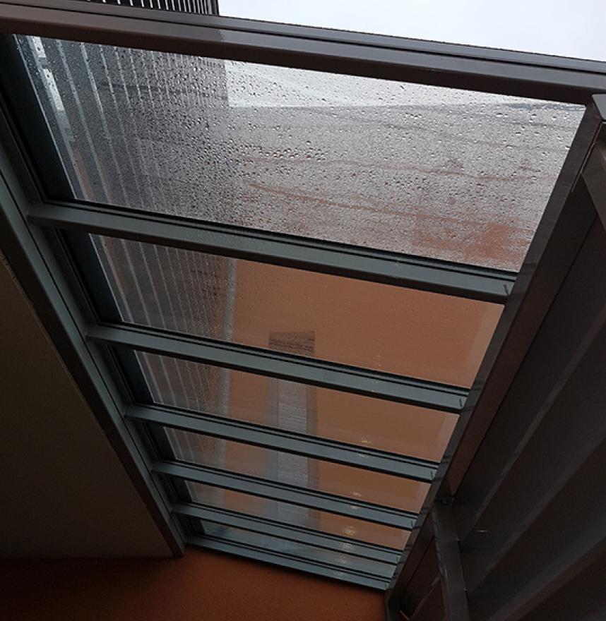 Glass canopy in a private house